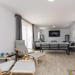 Ten-bedroom In * Petrčane
