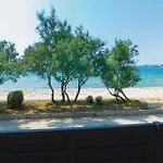Ten-bedroom In *