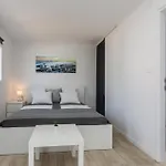 Nyaraló Ten-bedroom In