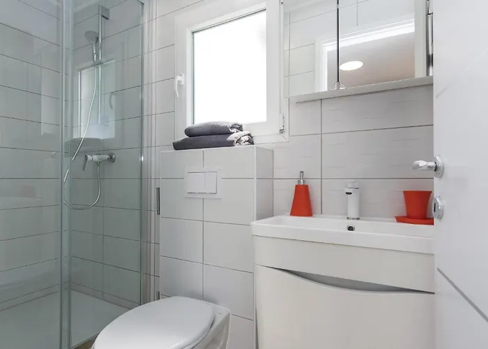 Ten-bedroom In Дом отдыха